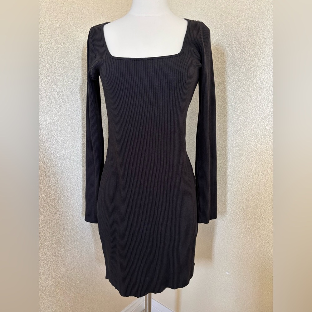NWT Vince Black Ribbed Bodycon Tight Scoop Neck long sleeve Black Dress Small
